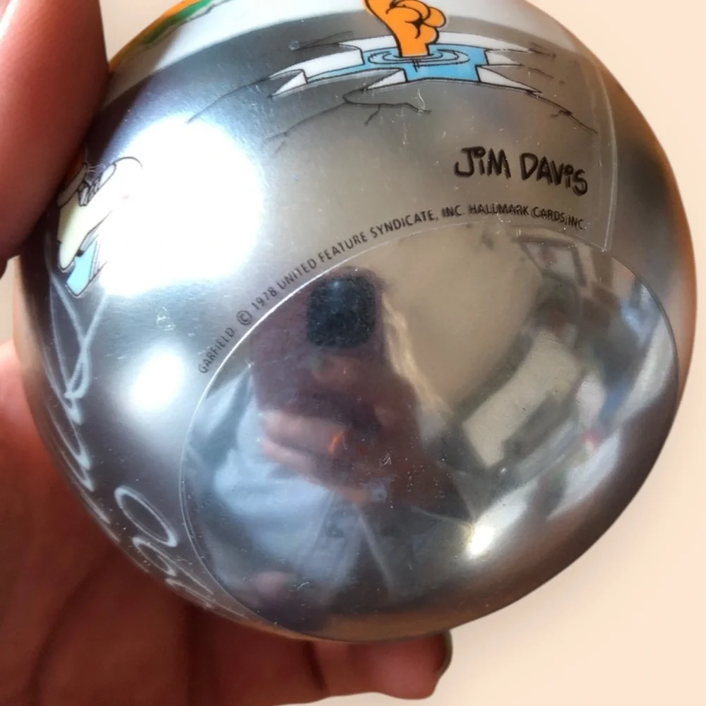 Hallmark Keepsake Vintage 1990 Garfield Christmas Ornament Glass Ball NEW in Box